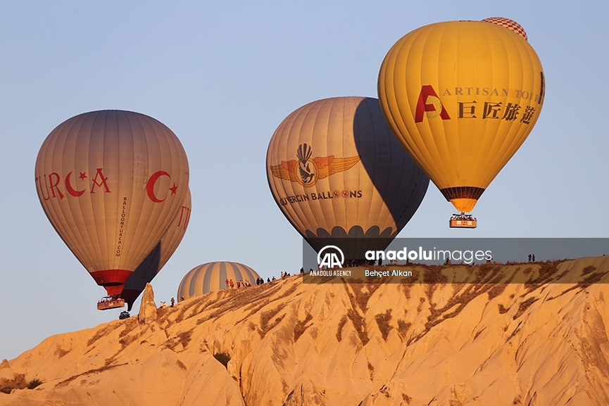Nuevas espectaculares imágenes de los globos aerostáticos en Capadocia