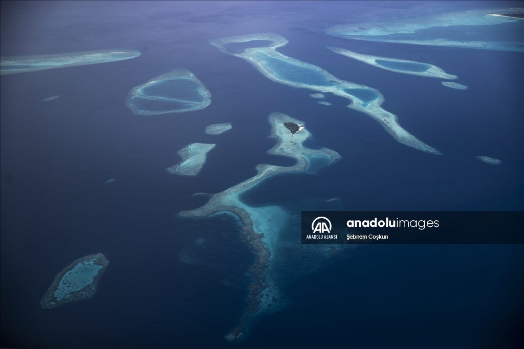 Küresel ısınmanın tehdit ettiği Maldivler, çareyi yapay adalarda arıyor