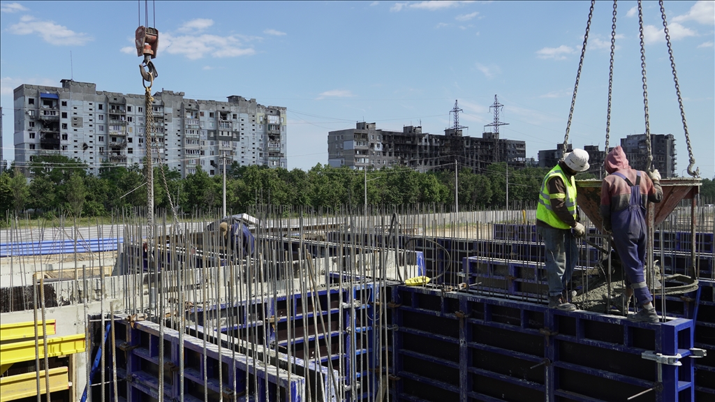 Savaşın yıktığı Mariupol yeniden inşa ediliyor