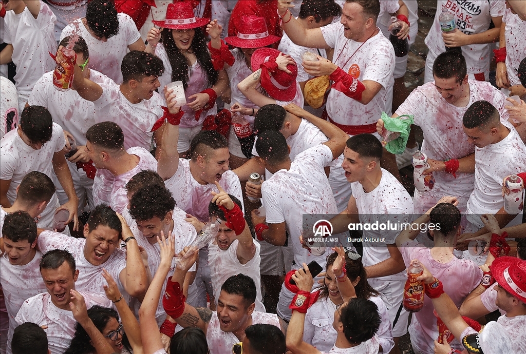 İspanya'nın ünlü San Fermin festivali başladı