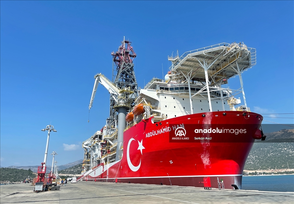 Türkiye'nin yeni sondaj gemisi Abdülhamid Han göreve hazırlanıyor