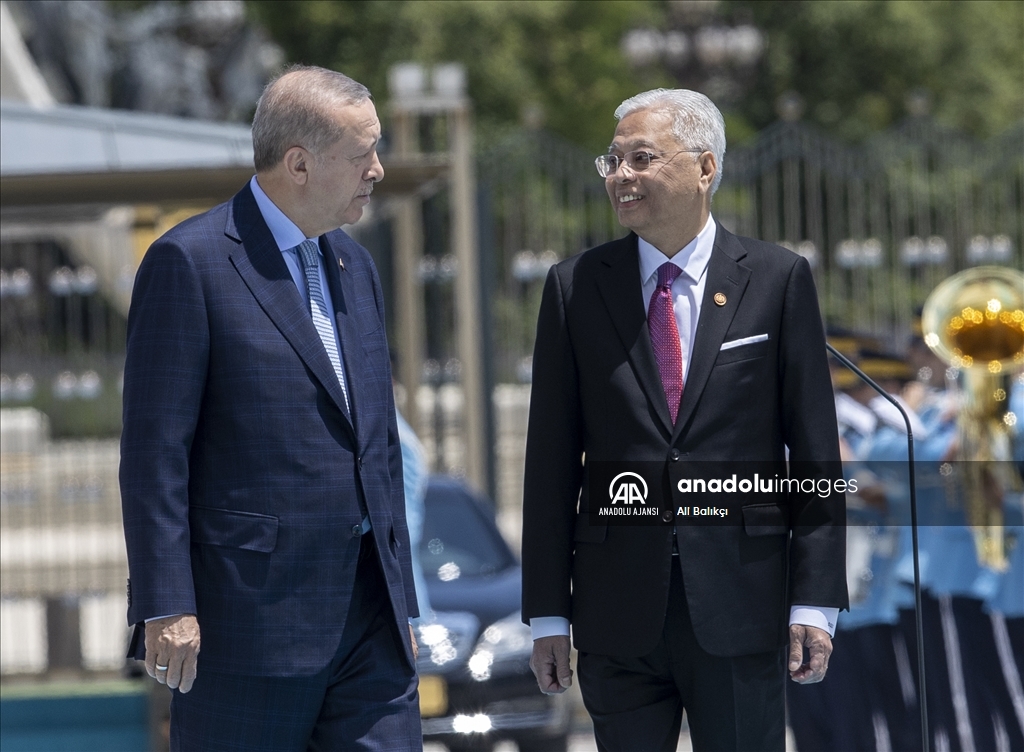 Cumhurbaşkanı Erdoğan, Malezya Başbakanı İsmail Sabri Yakub'u resmi törenle karşıladı