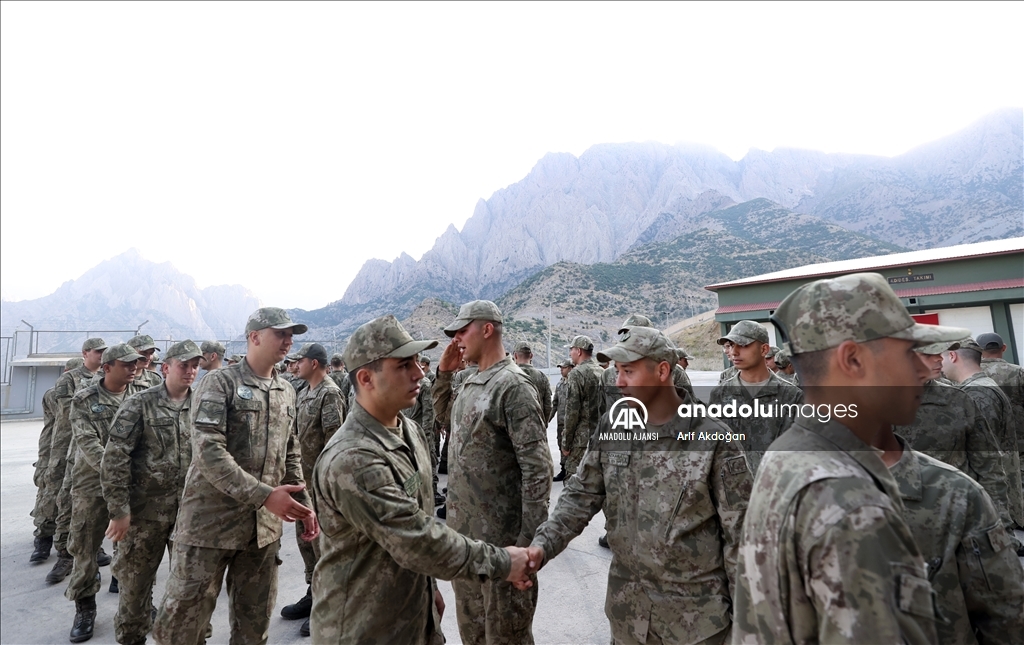 Bakan Akar ve TSK komuta kademesi, Dağlıca'da incelemelerde bulundu