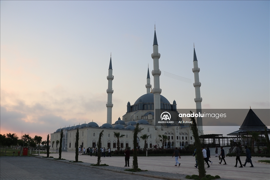 KKTC'de Kurban Bayramı namazı kılındı