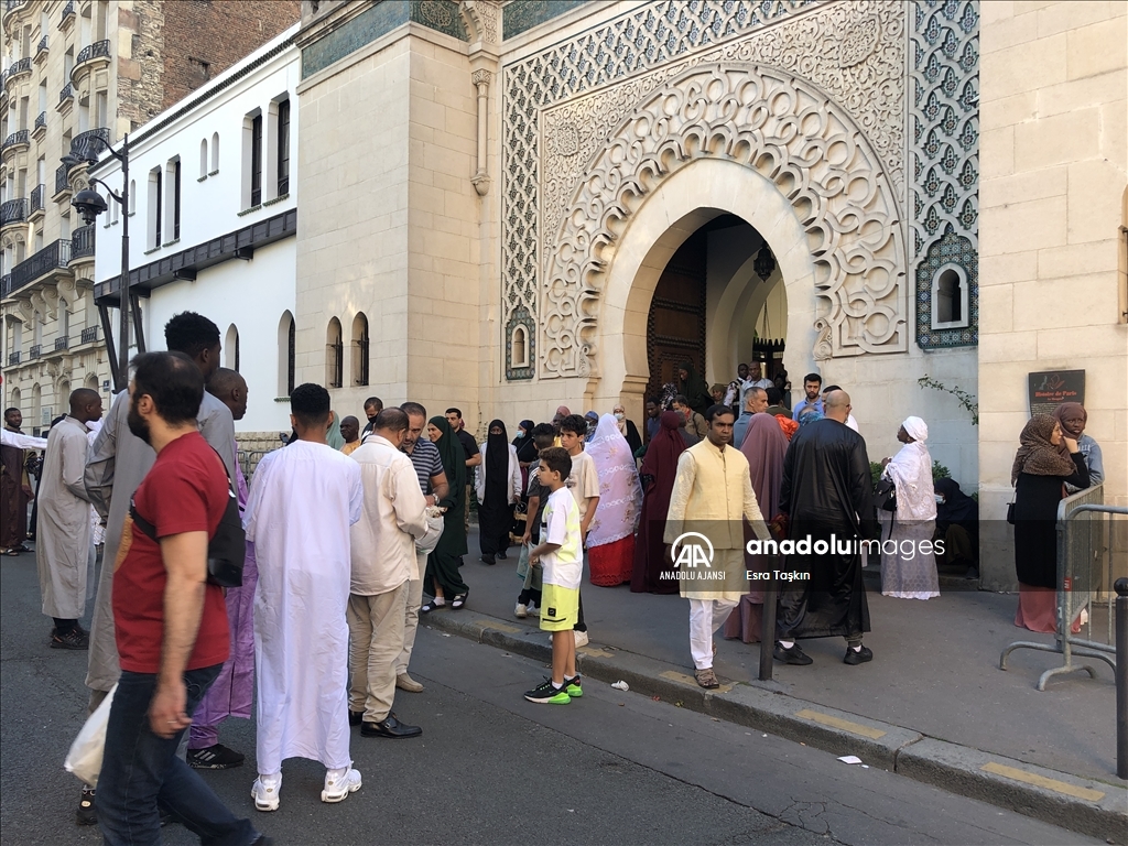 Paris'te Kurban Bayramı namazı