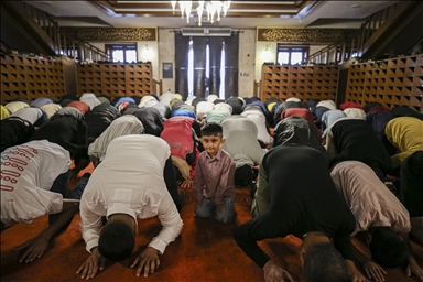 Muslims perform Eid al-Adha prayer at mosques in Turkiye