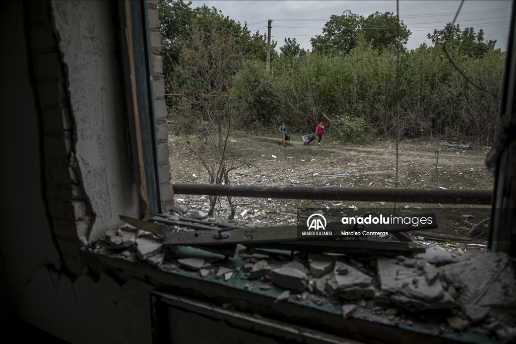 Ukrayna'nın Donetsk bölgesindeki Çasov Yar şehri Rus güçlerince vuruldu