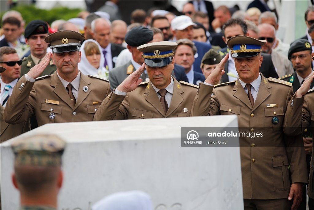 Srebrenitsa soykırımının 27. yılı