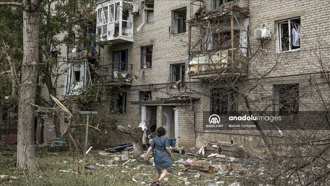 Ukrayna'nın Donetsk bölgesindeki Çasov Yar şehri Rus güçlerince vuruldu