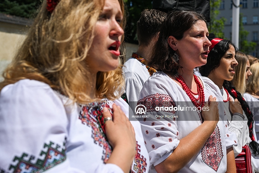 Calle donde se encuentra el consulado ruso en Cracovia, Polonia, pasa a llamarse "Plaza de Ucrania Libre" 2