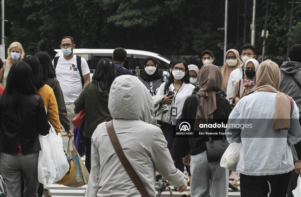 Presiden Jokowi minta warga kembali gunakan masker