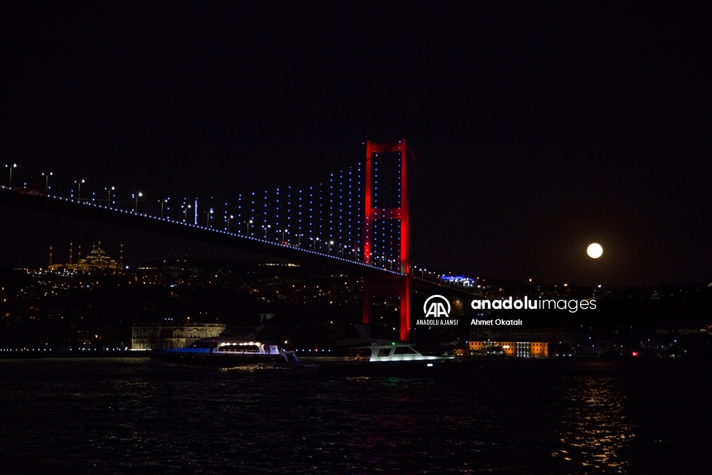 İstanbul'da süper dolunay