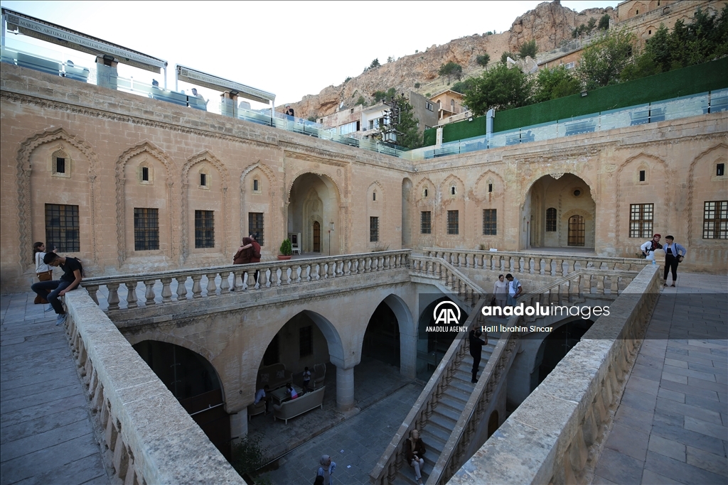 Li bajarên geştiyariya çandê Diyarbekir û Mêrdînê qerebalixiya eydê