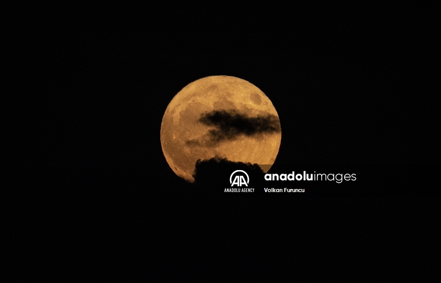 Superluna vista desde Ankara