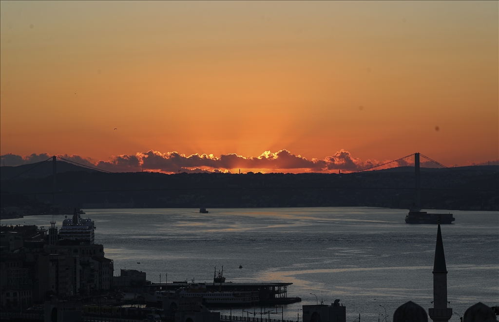 İstanbul'da gün doğumu