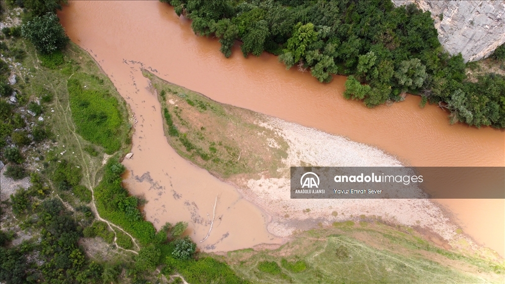 Sakarya Nehri boyunca uzanan 1 kilometrelik kanyon doğa tutkunlarını bekliyor