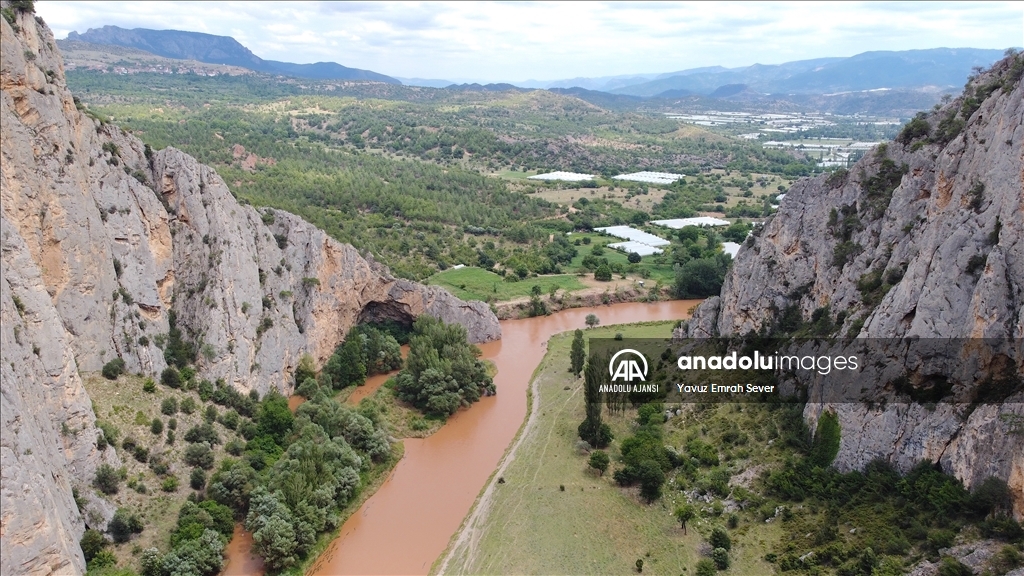 Sakarya Nehri boyunca uzanan 1 kilometrelik kanyon doğa tutkunlarını bekliyor