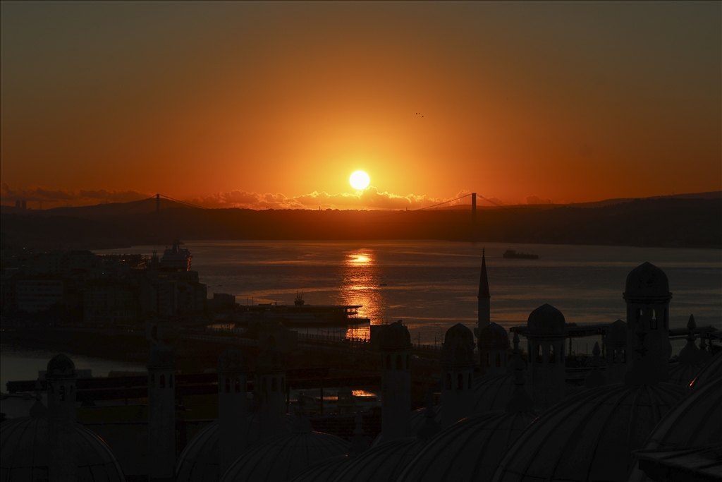 İstanbul'da gün doğumu