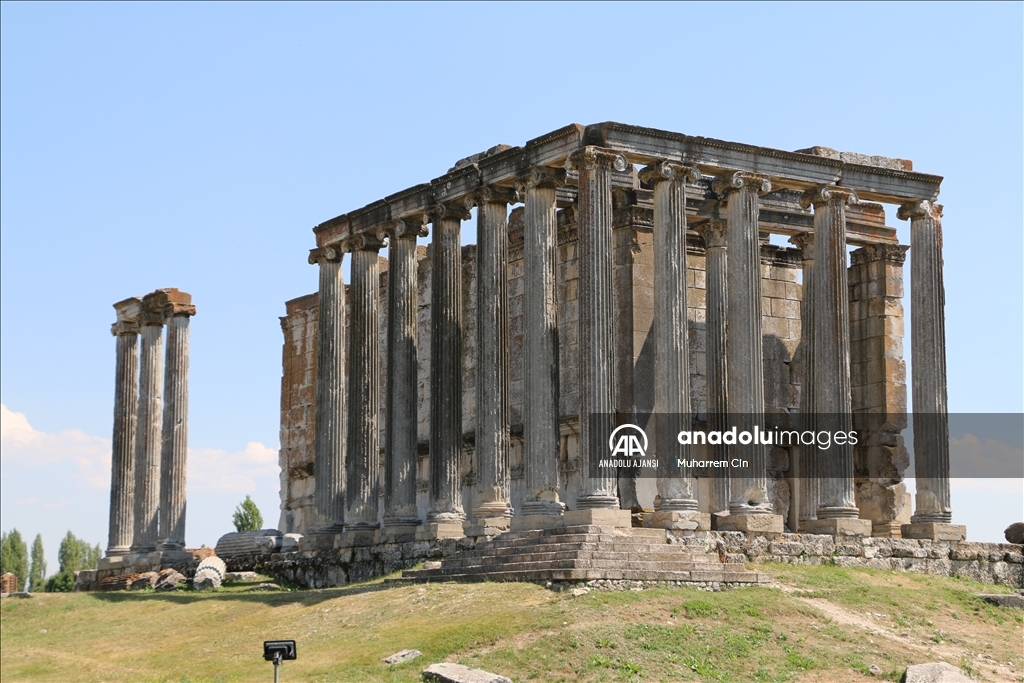 Aizanoi'nin Koca Çayı ve çevresi turizme katkı için düzenlenecek