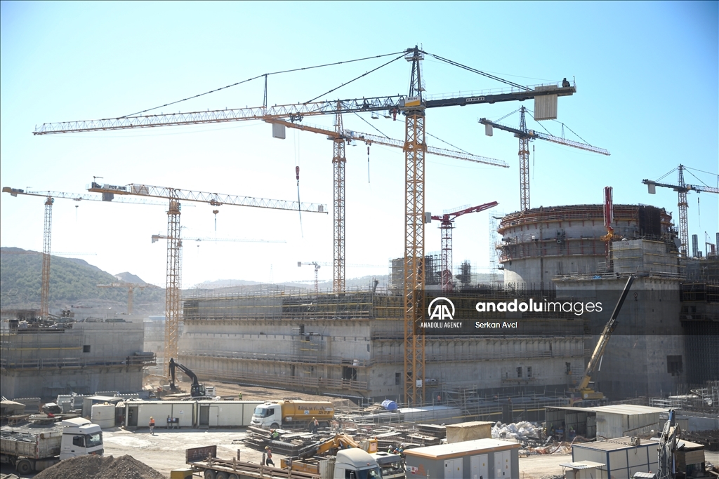 مراسم کلنگ‌زنی فاز چهارم ساخت نیروگاه آک‌کویو در مرسین ترکیه