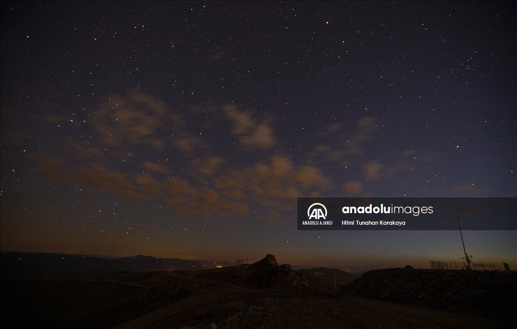 Gökyüzünün gözleneceği Doğu Anadolu Gözlemevi'nde gece yıldız şöleni