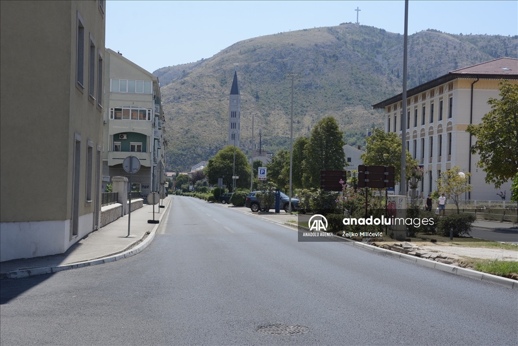Ekstremne vrućine u Mostaru: Ulice puste, živa na termometru pokazivala 42 stepena Celzijusa