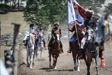 В Бурсе открылся спортивный фестиваль тюркского мира