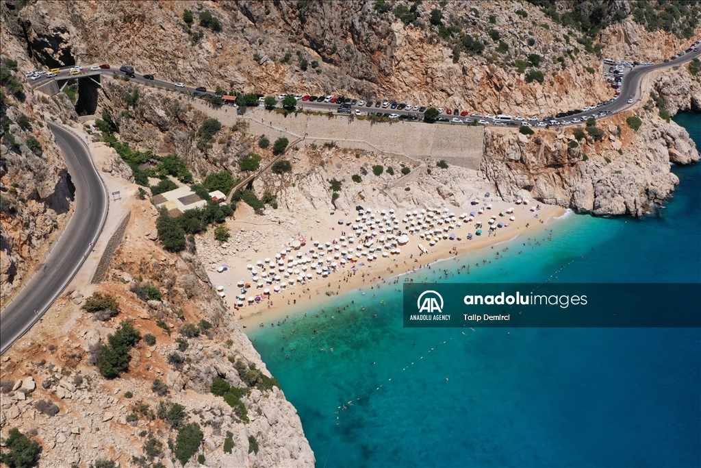 Antalija: Slikovita plaža Kaputaš mami uzdahe tirkiznim prizorom