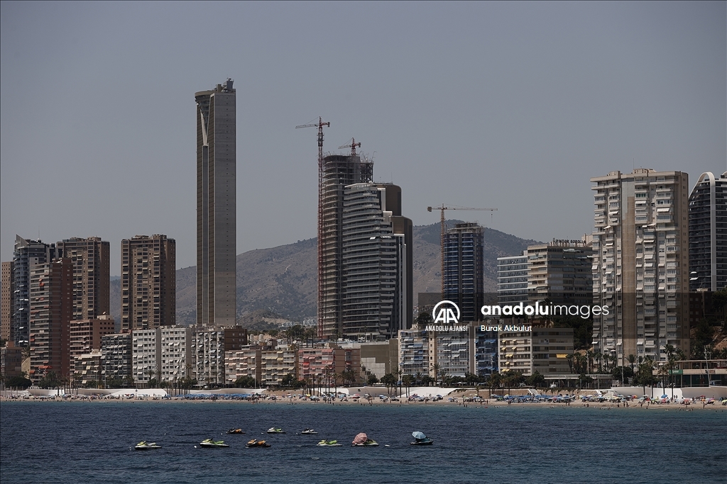 İspanya'nın ünlü tatil beldesi Benidorm