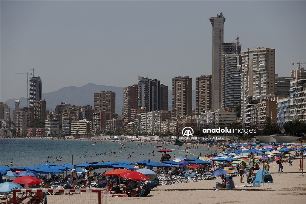 İspanya'nın ünlü tatil beldesi Benidorm