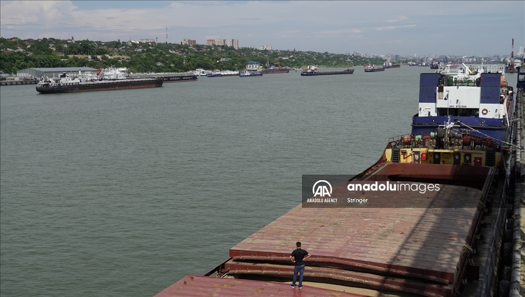 В портах России готовятся к экспорту суда с зерном