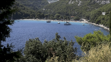 Hrvatska: Prapratno, jedna od najljepših uvala na poluotoku Pelješcu 