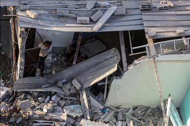 مقاتلات إسرائيلية تُدمّر منزلين جنوبي قطاع غزة