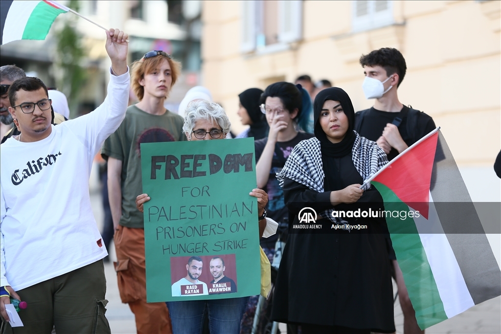 مسيرة في فيينا تندد بالهجمات الإسرائيلية على غزة