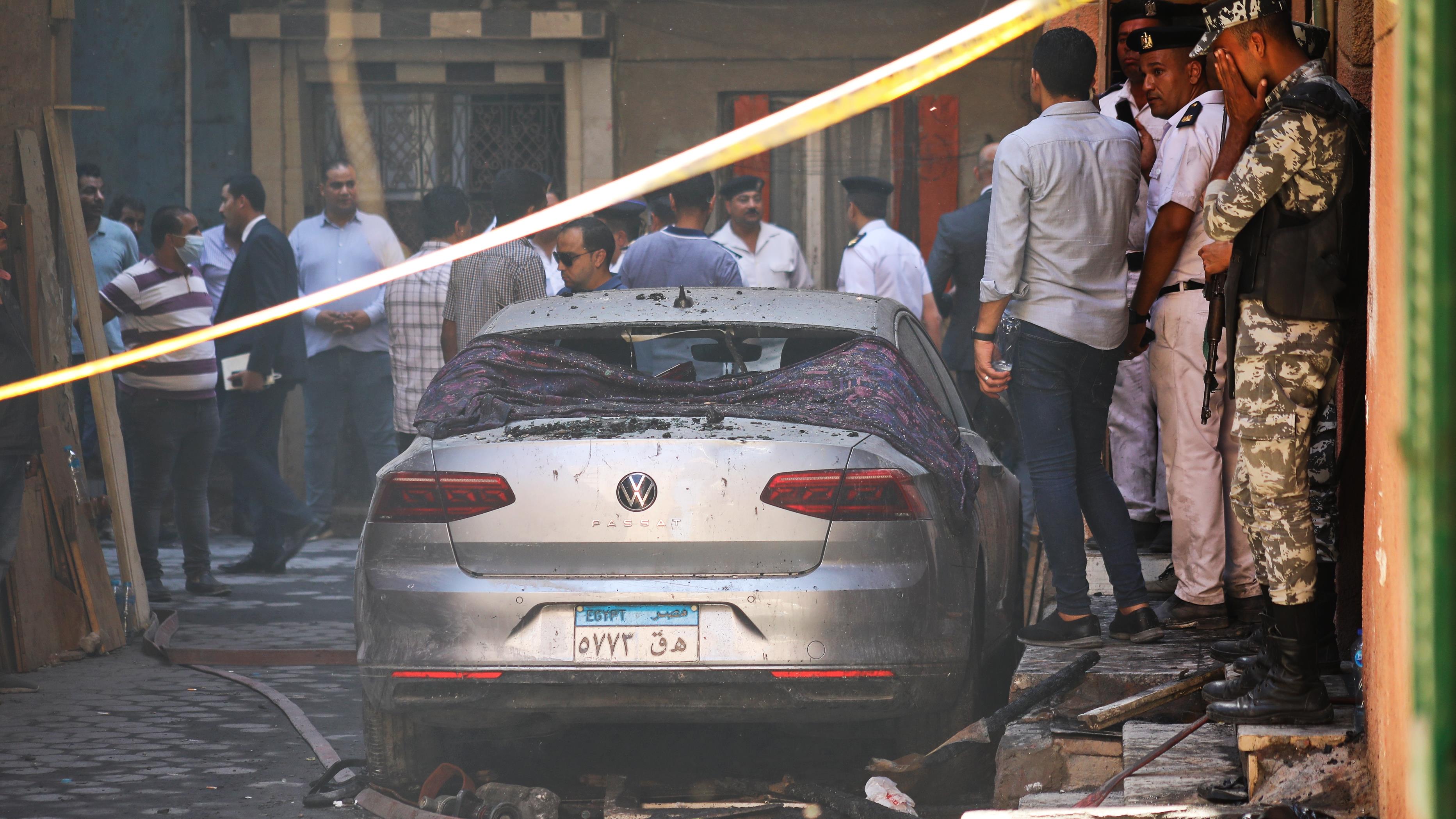 Mısır'ın başkenti Kahire'nin batısındaki kilise yangınında 41 kişi öldü