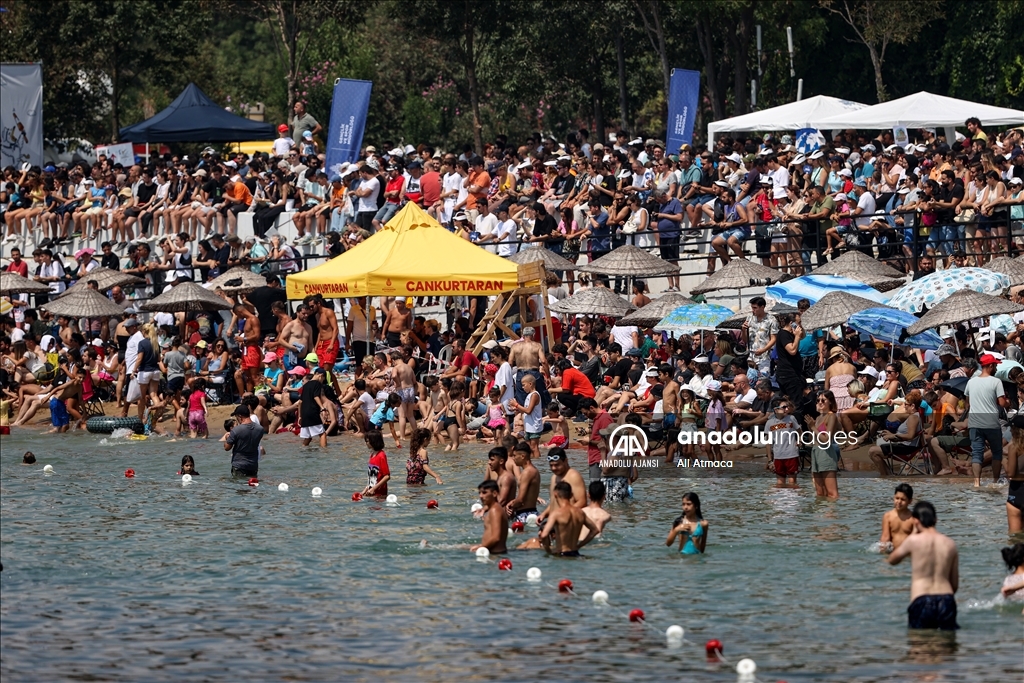 Caddebostan'da 'Red Bull Uçuş Günü'
