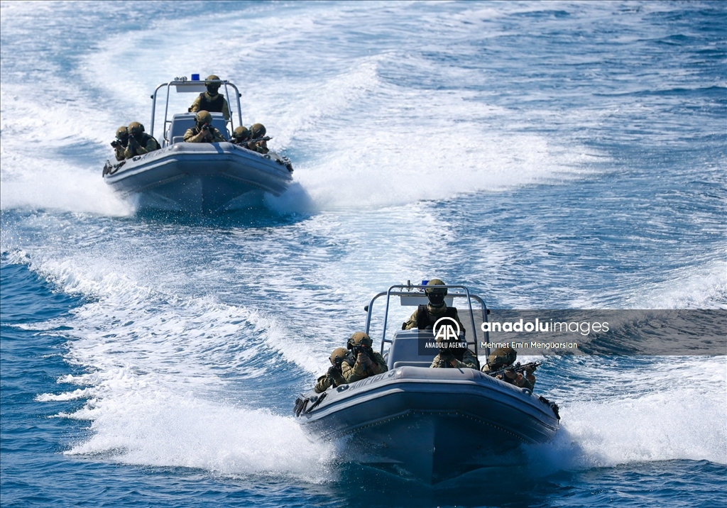 "التماسيح".. فرقة بحرية تركية يأمنها الصديق ويخشاها العدو