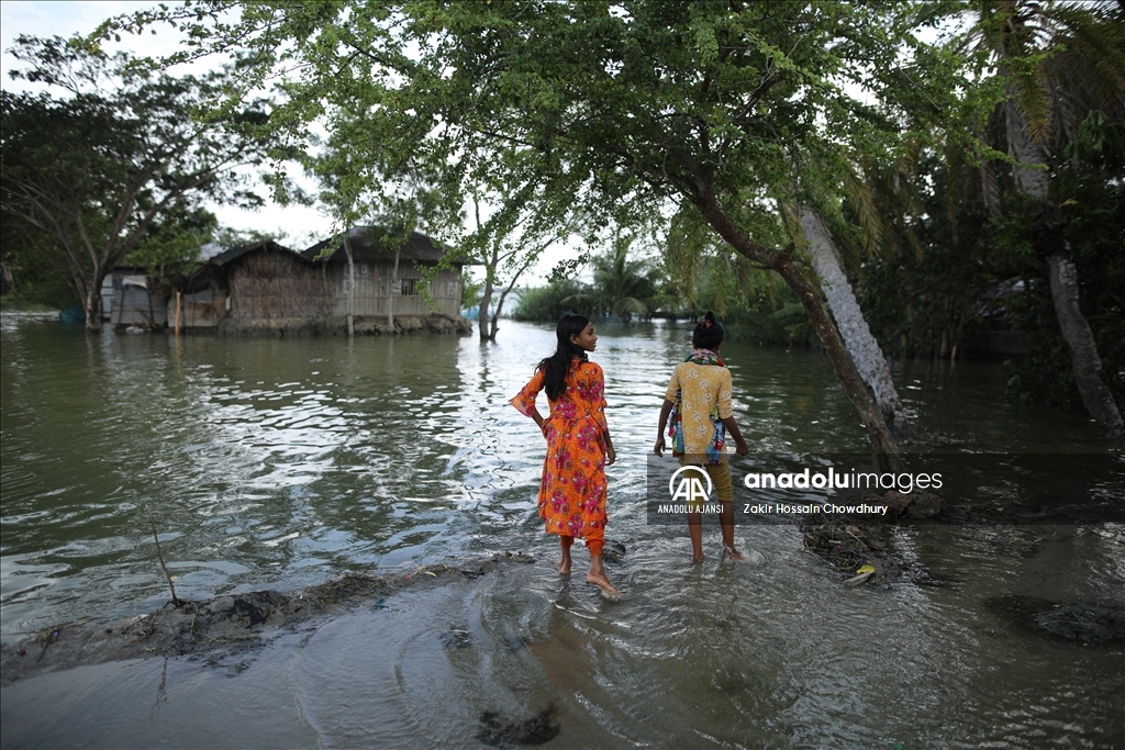 Bangladeş'in kıyıları iklim değişikliğinden olumsuz etkileniyor