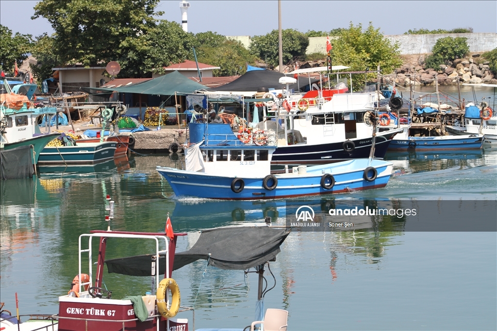 Düzce'de balıkçılar heyecanla " Vira Bismillah" demeye hazırlanıyor