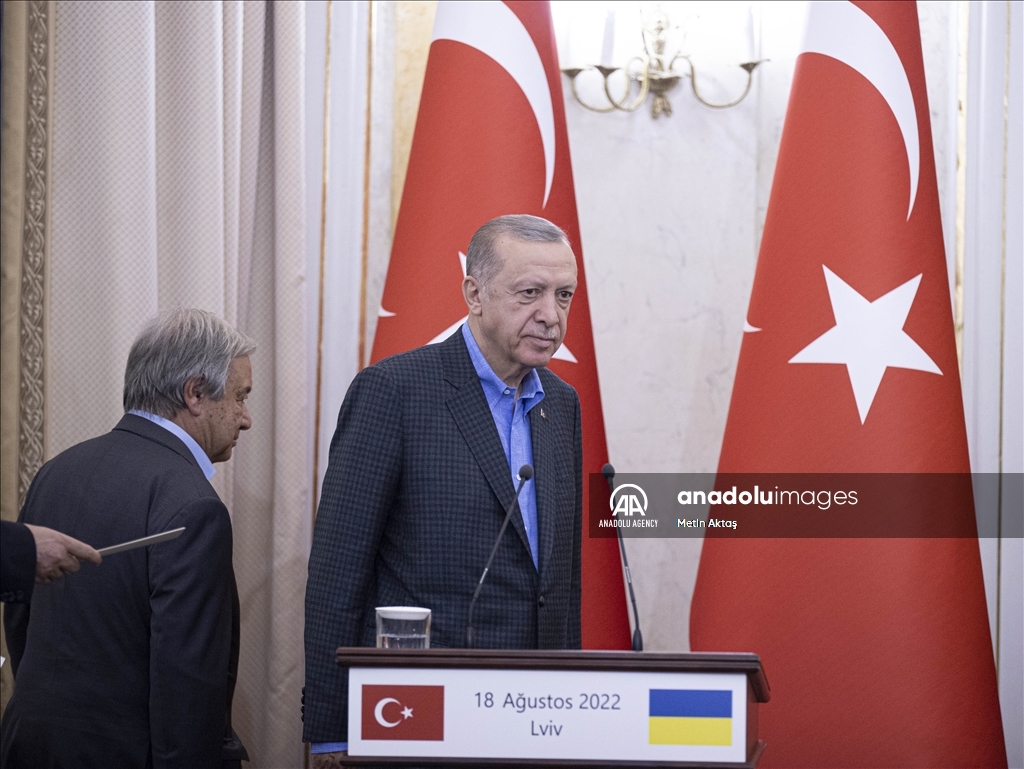 Erdogan - Zelenskyy - Guterres meeting in Lviv