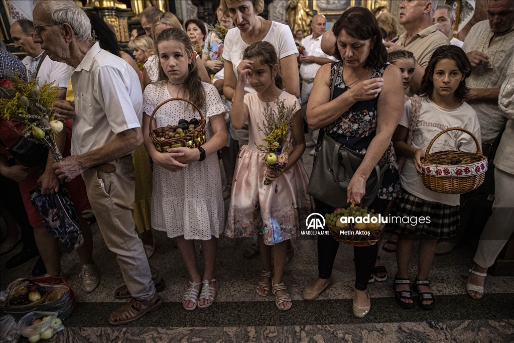 "Kurtarıcının Elma Bayramı" Lviv'de kutlandı