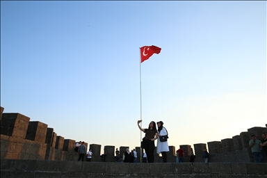 Yurtlar ücretsiz tahsis edilince gençlerin tercihi "Diyarbakır" oldu
