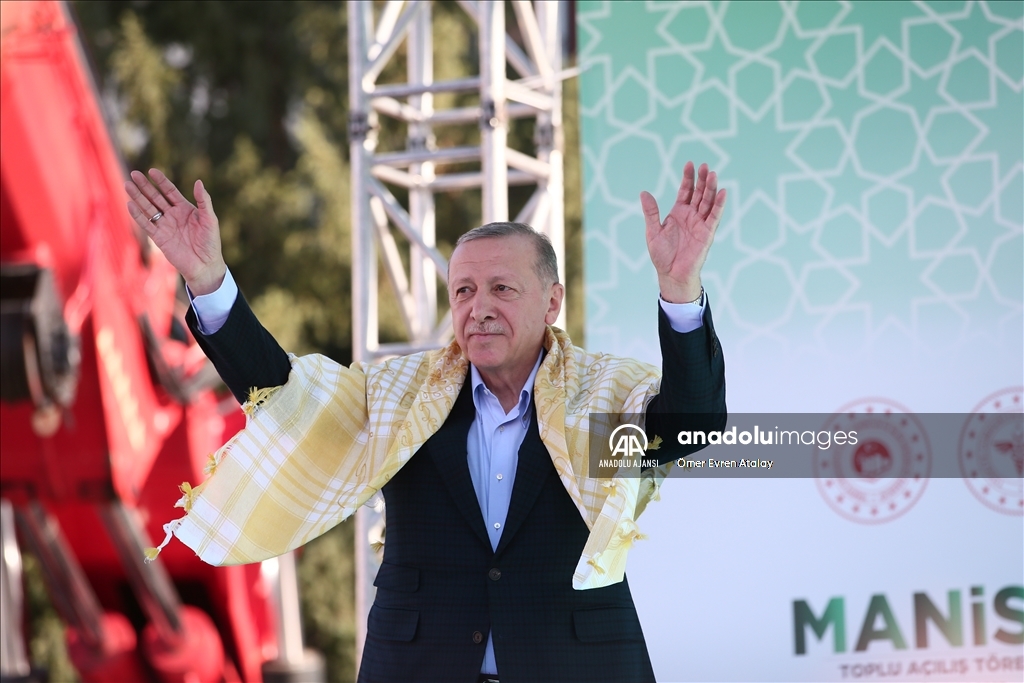 Cumhurbaşkanı Erdoğan, Manisa'da