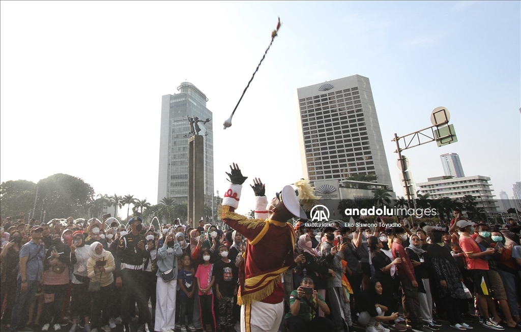 Parade drum band Taruna TNI