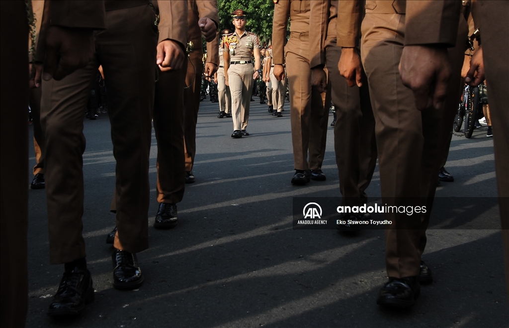 Parade drum band Taruna TNI