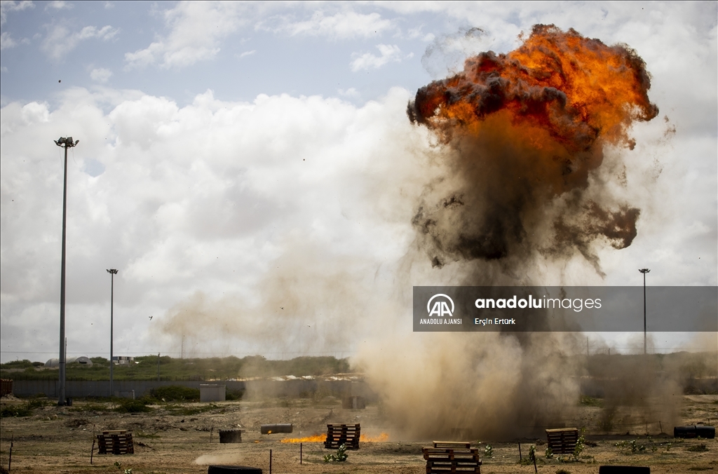 "Somali Kartalları" Mogadişu'daki Anadolu Kışlası'nda yetiştiriliyor