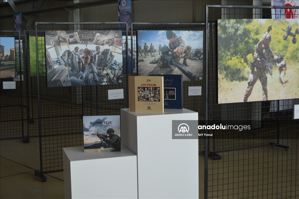 Afyonkarahisar'da Anadolu Ajansı Zaferin Askerleri Mehmetçik Fotoğraf Sergisi açıldı