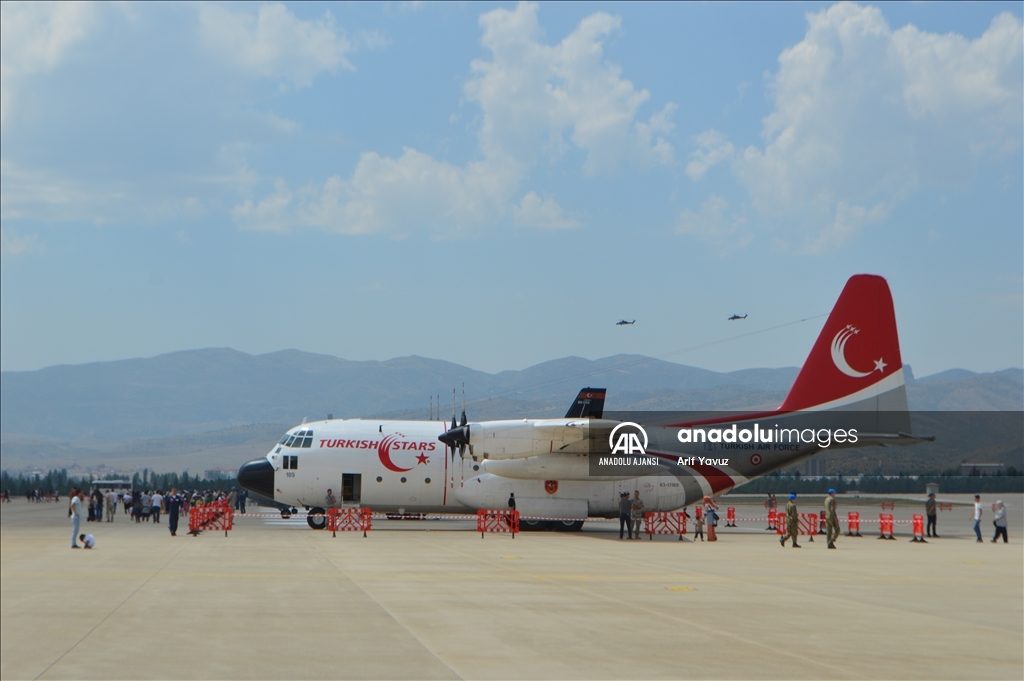 Afyonkarahisar'da Anadolu Ajansı Zaferin Askerleri Mehmetçik Fotoğraf Sergisi açıldı