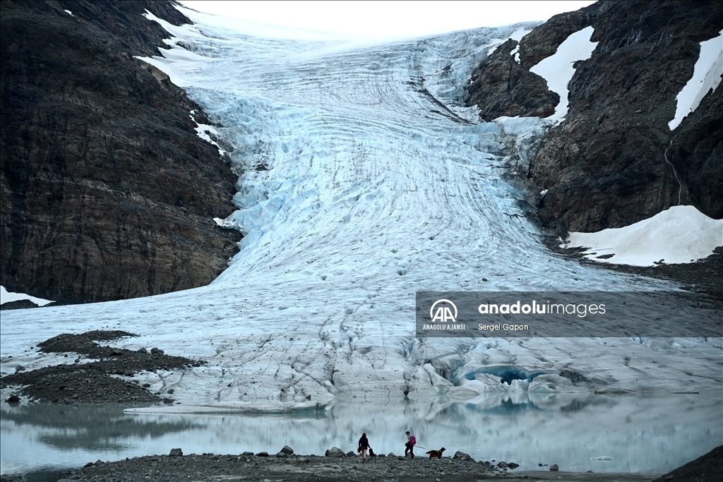 Norveç'teki Steindalsbreen buzulları