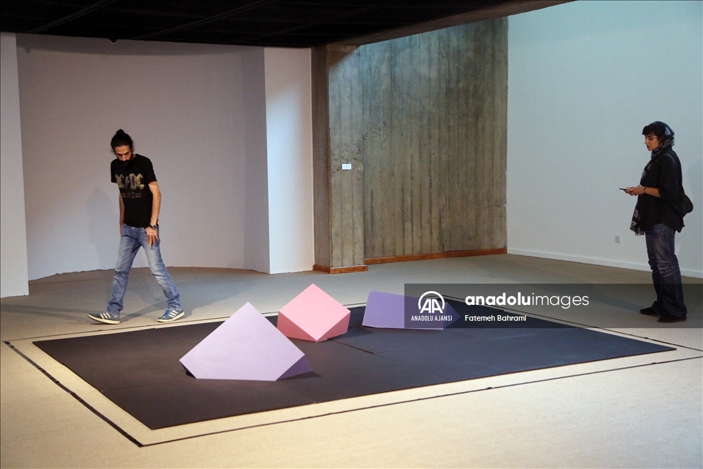 İran'da Minimalizm ve Kavramsal Sanat Sergisi